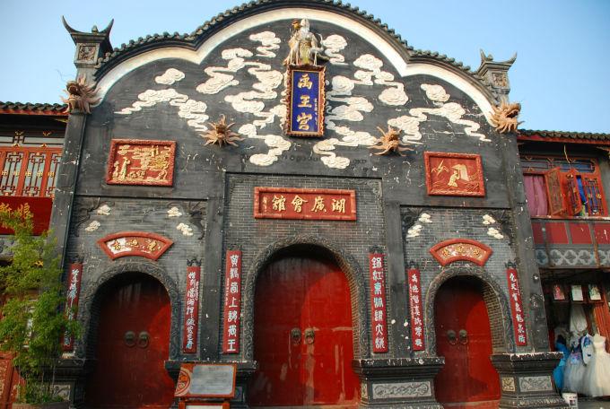 市场监管局开展冬季旅游市场、春节前特种设备安全专项检查